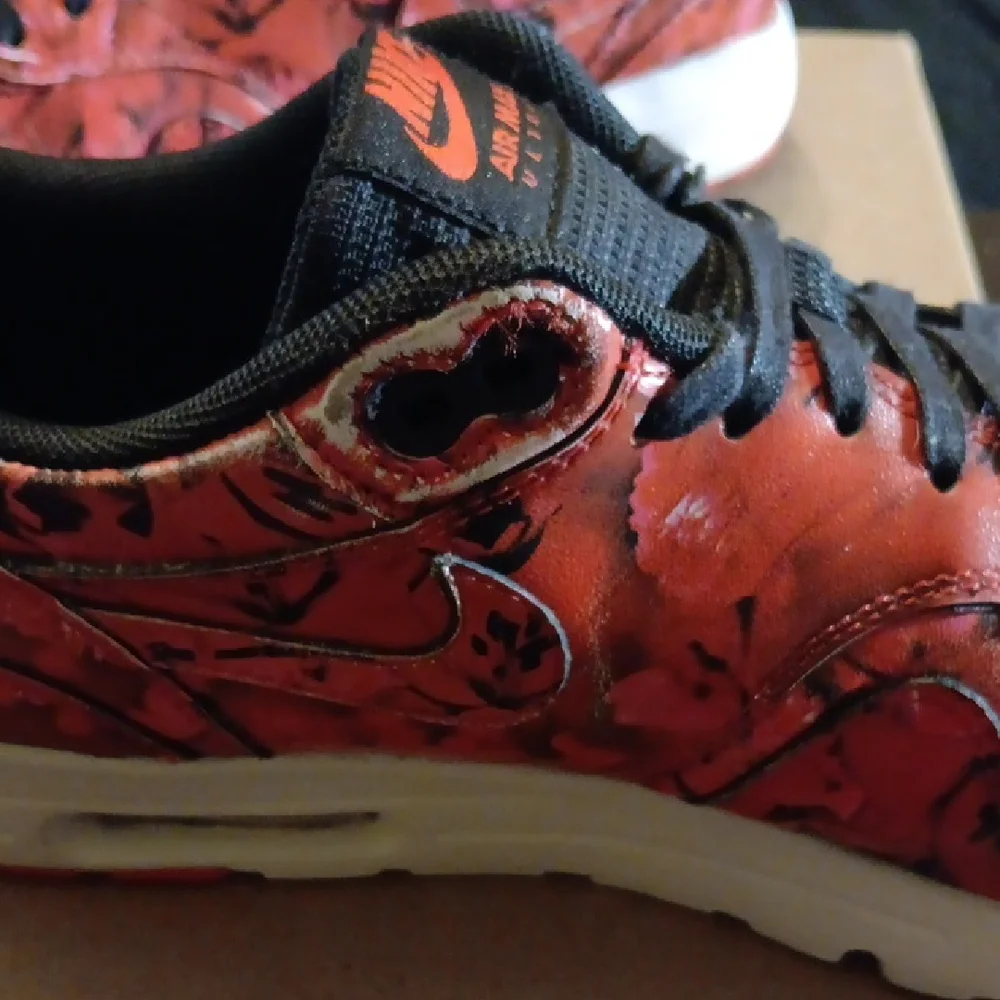 Nike Air Max 1 Rare 